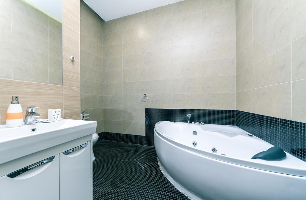 Kreschatik 21 With Terrace 2Br 키예프 외부 사진