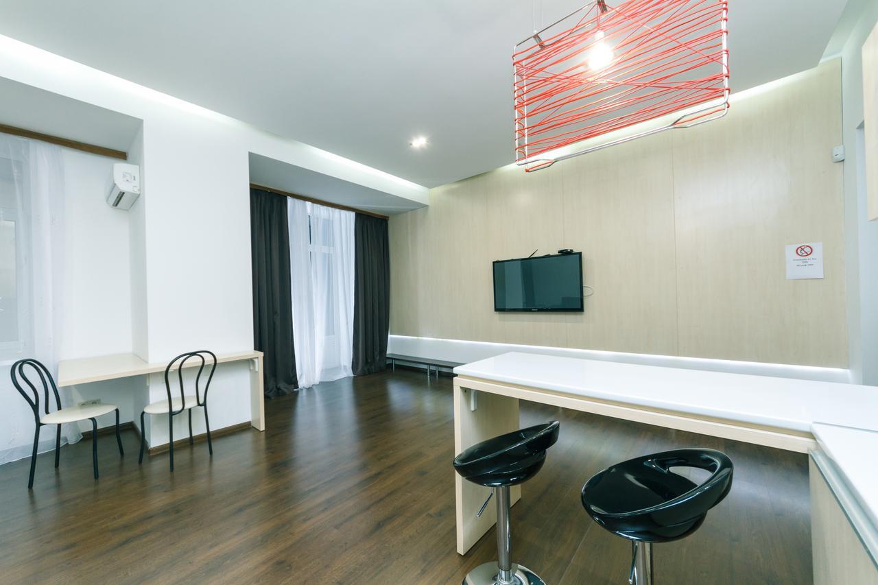 Kreschatik 21 With Terrace 2Br 키예프 외부 사진