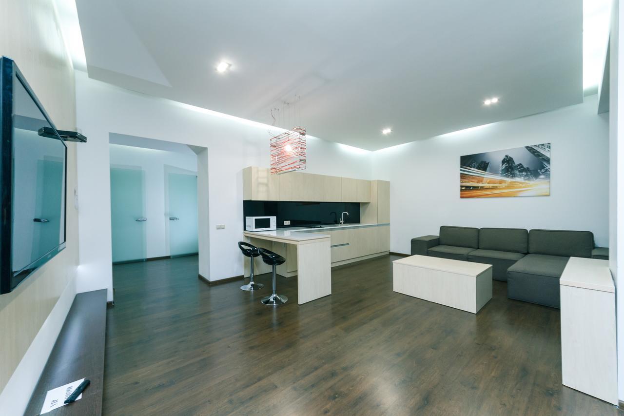 Kreschatik 21 With Terrace 2Br 키예프 외부 사진